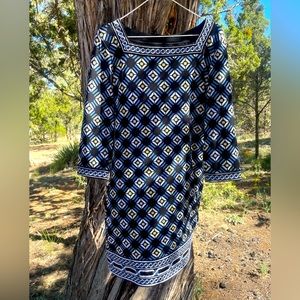 Women's White House Black Market patterned dress Sz. Large